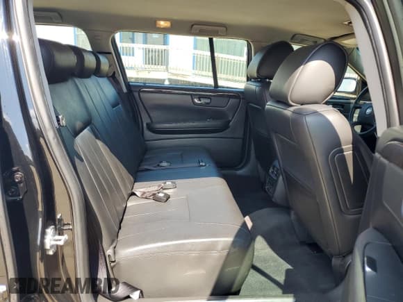 ✅ 2011 Cadillac DTS Professional Limousine • VIN: 1GE9K9C62BU550406 • Lot: 69628685. Listed on Copart with 21,643 mi. Free auction sales archive from the USA and detailed vehicle history report at DreamBid. Image 11.