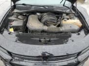 ✅ 2017 Dodge Charger SXT • VIN: 2C3CDXHG5HH520489 • Lot: 82437865. Wystawiony na Copart z przebiegiem 94 019 mil. Bezpłatny archiwum sprzedaży aukcyjnych z USA i szczegółowy raport historii pojazdu na DreamBid. Zdjęcie 11.