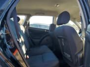 ✅ 2006 Toyota Matrix XR • VIN: 2T1KR32E16C605281 • Лот: 90936715. Опубликован ранее на Copart с пробегом 110 348 миль. Бесплатный доступ к архиву аукционных продаж из США и подробный отчёт об истории автомобиля на DreamBid. Изображение 10.