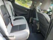 ✅ 2018 Chevrolet Bolt EV Premier • VIN: 1G1FX6S06J4113363 • Lot: 67472504. Wystawiony na Copart z przebiegiem 58 516 mil. Bezpłatny archiwum sprzedaży aukcyjnych z USA i szczegółowy raport historii pojazdu na DreamBid. Zdjęcie 10.