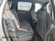 ✅ 2015 Chevrolet Traverse LS • VIN: 1GNKRFED6FJ335030 • Lot: 71094704. Wystawiony na Copart z przebiegiem 157 391 mil. Bezpłatny archiwum sprzedaży aukcyjnych z USA i szczegółowy raport historii pojazdu na DreamBid. Zdjęcie 11.