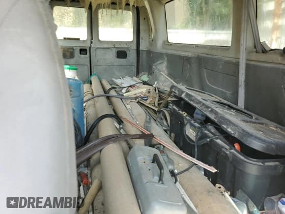 ✅ 2007 Ford Econoline Passenger XL • VIN: 1FBSS31L17DA98802 • Лот: 84744485. Опубликован ранее на Copart с пробегом Не указан. Бесплатный доступ к архиву аукционных продаж из США и подробный отчёт об истории автомобиля на DreamBid. Изображение 11.