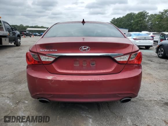 ✅ 2011 Hyundai Sonata SE • VIN: 5NPEC4AC0BH260725 • Lot: 73853884. Listed on Copart with 232,178 mi. Free auction sales archive from the USA and detailed vehicle history report at DreamBid. Image 6.