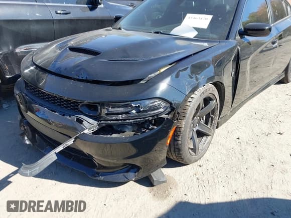 ✅ 2019 Dodge Charger SRT Hellcat • VIN: 2C3CDXL90KH721345 • Lot: 43463870. Listed on IAAI with 40,227 mi. Free auction sales archive from the USA and detailed vehicle history report at DreamBid. Image 6.