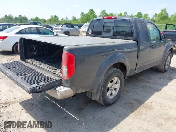✅ 2012 Nissan Frontier SV • VIN: 1N6AD0CW4CC410552 • Lot: 42411152. Listed on IAAI with 174,697 mi. Free auction sales archive from the USA and detailed vehicle history report at DreamBid. Image 4.