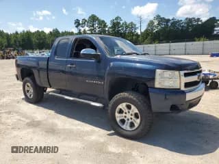 ✅ 2008 Chevrolet Silverado 1500 Work Truck • VIN: 1GCEC19CX8Z247498 • Lot: 68021084. Listed on Copart with 274,198 mi. Free auction sales archive from the USA and detailed vehicle history report at DreamBid. Image 4.