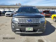 ✅ 2016 Ford Explorer Platinum • VIN: 1FM5K8HT4GGC82833 • Lot: 92606705. Wystawiony na Copart z przebiegiem 112 607 mil. Bezpłatny archiwum sprzedaży aukcyjnych z USA i szczegółowy raport historii pojazdu na DreamBid. Zdjęcie 5.