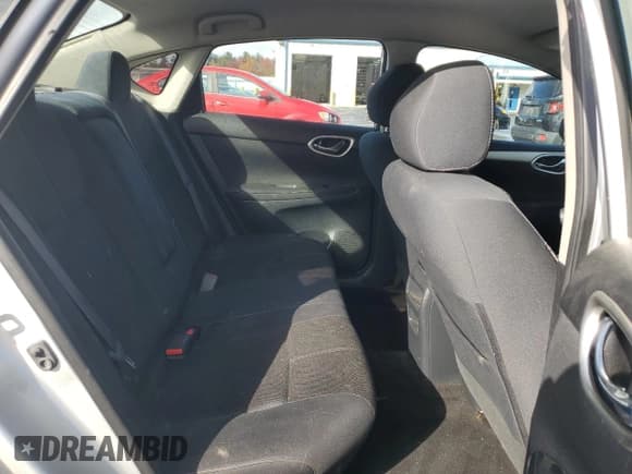 ✅ 2015 Nissan Sentra S • VIN: 3N1AB7AP6FY298994 • Lot: 87227025. Wystawiony na Copart z przebiegiem 114 780 mil. Bezpłatny archiwum sprzedaży aukcyjnych z USA i szczegółowy raport historii pojazdu na DreamBid. Zdjęcie 10.