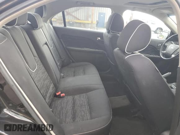 ✅ 2012 Ford Fusion SE • VIN: 3FAHP0HA2CR353846 • Lot: 84792905. Wystawiony na Copart z przebiegiem 150 164 mil. Bezpłatny archiwum sprzedaży aukcyjnych z USA i szczegółowy raport historii pojazdu na DreamBid. Zdjęcie 10.