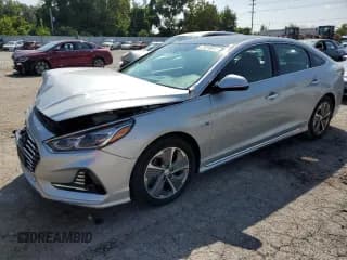✅ 2019 Hyundai Sonata Limited • VIN: KMHE34L35KA094282 • Лот: 71310645. Опубликован ранее на Copart с пробегом 98 241 миль. Бесплатный доступ к архиву аукционных продаж из США и подробный отчёт об истории автомобиля на DreamBid. Изображение 1.