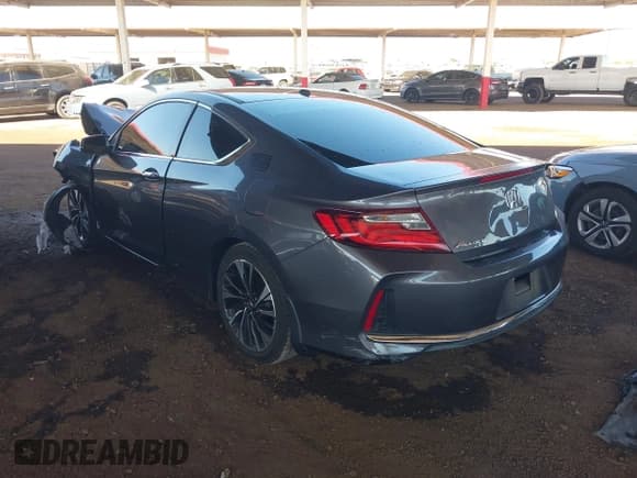 ✅ 2017 Honda Accord EX • VIN: 1HGCT1B79HA000655 • Lot: 43715163. Listed on IAAI with 101,736 mi. Free auction sales archive from the USA and detailed vehicle history report at DreamBid. Image 3.