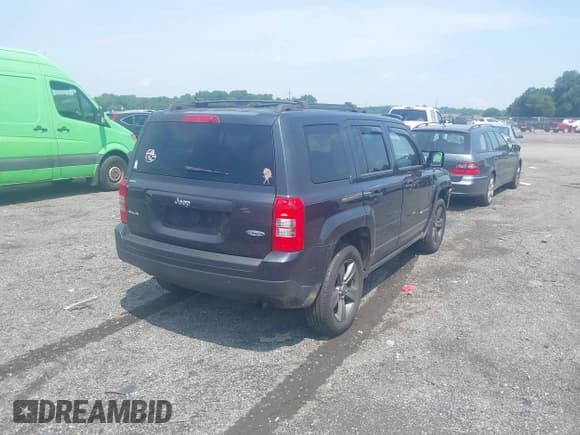 ✅ 2015 Jeep Patriot Latitude • VIN: 1C4NJRFB6FD145142 • Лот: 42827750. Опубликован ранее на IAAI с пробегом 217 737 миль. Бесплатный доступ к архиву аукционных продаж из США и подробный отчёт об истории автомобиля на DreamBid. Изображение 4.