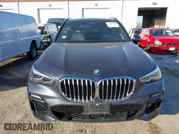 ✅ 2019 BMW X5 xDrive50i • VIN: 5UXJU2C51KLN65546 • Lot: 43705690. Listed on IAAI with 62,809 mi. Free auction sales archive from the USA and detailed vehicle history report at DreamBid. Image 12.