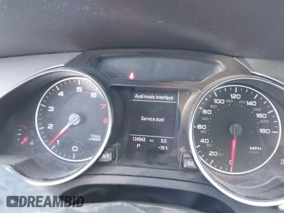 ✅ 2011 Audi A5 Premium Plus • VIN: WAULFAFR7BA044904 • Lot: 43503438. Wystawiony na IAAI z przebiegiem 124 943 mil. Bezpłatny archiwum sprzedaży aukcyjnych z USA i szczegółowy raport historii pojazdu na DreamBid. Zdjęcie 7.