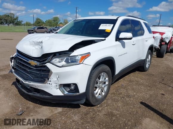 ✅ 2019 Chevrolet Traverse LT Cloth • VIN: 1GNERGKW9KJ201082 • Lot: 43286205. Wystawiony na IAAI z przebiegiem 101 797 mil. Bezpłatny archiwum sprzedaży aukcyjnych z USA i szczegółowy raport historii pojazdu na DreamBid. Zdjęcie 17.
