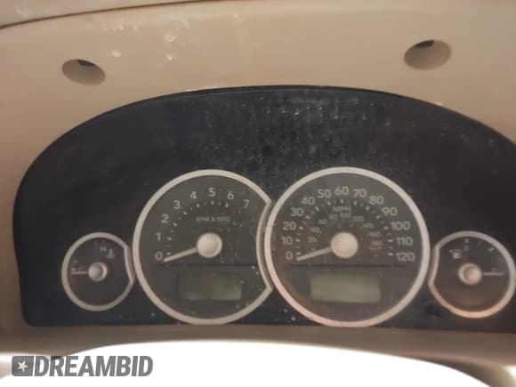 ✅ 2005 Mercury Mariner Luxury • VIN: 4M2CU57165DJ21185 • Lot: 43864195. Wystawiony na IAAI z przebiegiem Nie podano. Bezpłatny archiwum sprzedaży aukcyjnych z USA i szczegółowy raport historii pojazdu na DreamBid. Zdjęcie 7.