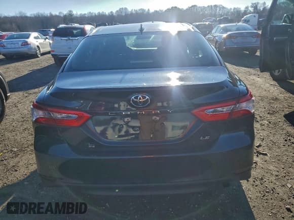✅ 2019 Toyota Camry SE • VIN: 4T1B11HK6KU693813 • Лот: 95323075. Опубликован ранее на Copart с пробегом 156 380 миль. Бесплатный доступ к архиву аукционных продаж из США и подробный отчёт об истории автомобиля на DreamBid. Изображение 6.