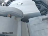 ✅ 2019 Toyota Highlander Hybrid XLE • VIN: 5TDJGRFH3KS070920 • Лот: 41798655. Опубликован ранее на IAAI с пробегом 54 166 миль. Бесплатный доступ к архиву аукционных продаж из США и подробный отчёт об истории автомобиля на DreamBid. Изображение 20.