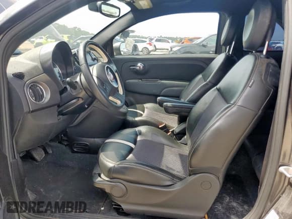 ✅ 2017 FIAT 500e • VIN: 3C3CFFGE2HT575834 • Lot: 59635625. Listed on Copart with 41,405 mi. Free auction sales archive from the USA and detailed vehicle history report at DreamBid. Image 7.