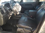 ✅ 2012 Jeep Liberty Sport Latitude • VIN: 1C4PJLAK5CW179327 • Лот: 56317415. Опубликован ранее на Copart с пробегом 132 645 миль. Бесплатный доступ к архиву аукционных продаж из США и подробный отчёт об истории автомобиля на DreamBid. Изображение 7.