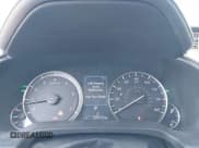 ✅ 2019 Lexus RX 350L Premium • VIN: JTJDZKCA2K2018219 • Lot: 41806570. Wystawiony na IAAI z przebiegiem 52 513 mil. Bezpłatny archiwum sprzedaży aukcyjnych z USA i szczegółowy raport historii pojazdu na DreamBid. Zdjęcie 7.