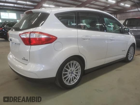 ✅ 2013 Ford C-Max SE • VIN: 1FADP5AU4DL512902 • Лот: 59544805. Опубликован ранее на Copart с пробегом 158 948 миль. Бесплатный доступ к архиву аукционных продаж из США и подробный отчёт об истории автомобиля на DreamBid. Изображение 3.