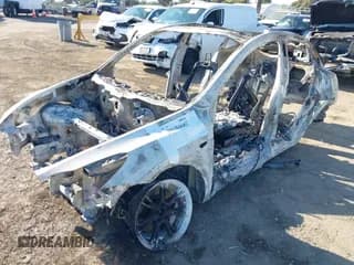 ✅ 2021 Tesla Model Y Long Range • VIN: 5YJYGDEE1MF076070 • Lot: 43080206. Listed on IAAI with Not provided. Free auction sales archive from the USA and detailed vehicle history report at DreamBid. Image 6.