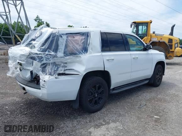 2016 Chevrolet Tahoe Commercial с VIN 1GNSKFEC1GR249946, выставлен на аукционе IAAI как лот 42610587 с пробегом Не указан миль и . История ставок и продаж доступна на DreamBid. Изображение 4.