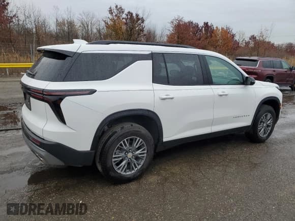 ✅ 2025 Chevrolet Traverse FWD LT • VIN: 1GNERGRS1SJ246441 • Lot: 91482925. Wystawiony na Copart z przebiegiem 6 094 mil. Bezpłatny archiwum sprzedaży aukcyjnych z USA i szczegółowy raport historii pojazdu na DreamBid. Zdjęcie 3.