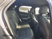 ✅ 2023 Jaguar F-Pace S • VIN: SADCJ2EX8PA715693 • Lot: 72086395. Wystawiony na Copart z przebiegiem 25 447 mil. Bezpłatny archiwum sprzedaży aukcyjnych z USA i szczegółowy raport historii pojazdu na DreamBid. Zdjęcie 10.