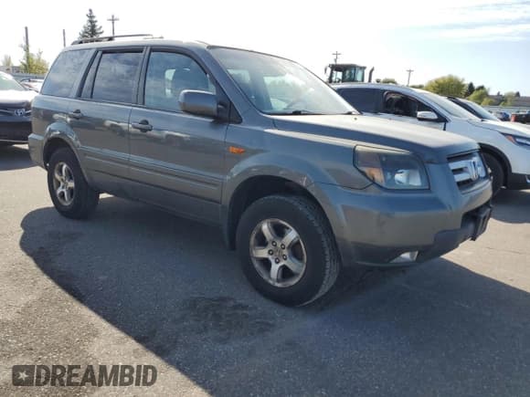 ✅ 2008 Honda Pilot SE • VIN: 5FNYF18388B041303 • Lot: 85936555. Listed on Copart with 351,139 mi. Free auction sales archive from the USA and detailed vehicle history report at DreamBid. Image 4.