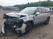 ✅ 2025 Hyundai Santa Fe Calligraphy • VIN: 5NMP5DG18SH045812 • Lot: 42595319. Listed on IAAI with 1,830 mi. Free auction sales archive from the USA and detailed vehicle history report at DreamBid. Image 2.