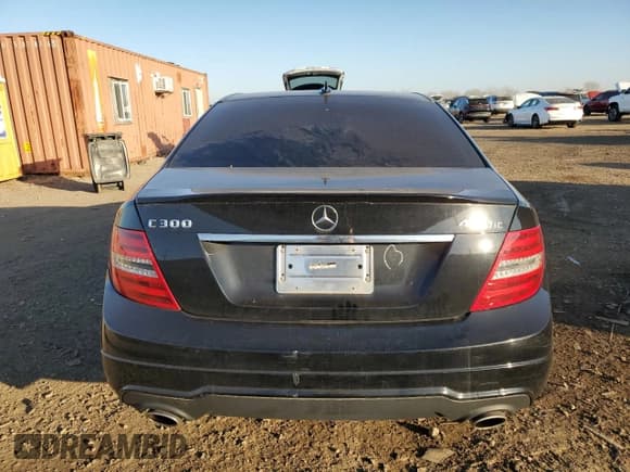 ✅ 2012 Mercedes-Benz C 300 Sport • VIN: WDDGF8BB6CR203247 • Lot: 93044205. Listed on Copart with 136,441 mi. Free auction sales archive from the USA and detailed vehicle history report at DreamBid. Image 6.
