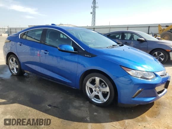 ✅ 2018 Chevrolet Volt LT • VIN: 1G1RC6S57JU139409 • Lot: 47994274. Wystawiony na Copart z przebiegiem 45 254 mil. Bezpłatny archiwum sprzedaży aukcyjnych z USA i szczegółowy raport historii pojazdu na DreamBid. Zdjęcie 4.
