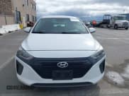 ✅ 2019 Hyundai Ioniq Blue • VIN: KMHC65LC5KU168562 • Lot: 41500128. Wystawiony na IAAI z przebiegiem 168 590 mil. Bezpłatny archiwum sprzedaży aukcyjnych z USA i szczegółowy raport historii pojazdu na DreamBid. Zdjęcie 12.