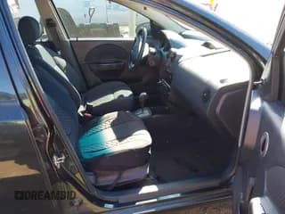 ✅ 2008 Chevrolet Aveo LS • VIN: KL1TD66668B114060 • Lot: 42196550. Wystawiony na IAAI z przebiegiem 89 456 mil. Bezpłatny archiwum sprzedaży aukcyjnych z USA i szczegółowy raport historii pojazdu na DreamBid. Zdjęcie 5.