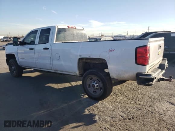 ✅ 2015 Chevrolet Silverado 2500HD Work Truck • VIN: 1GC2CUEG3FZ549595 • Lot: 82048864. Listed on Copart with 282,666 mi. Free auction sales archive from the USA and detailed vehicle history report at DreamBid. Image 2.