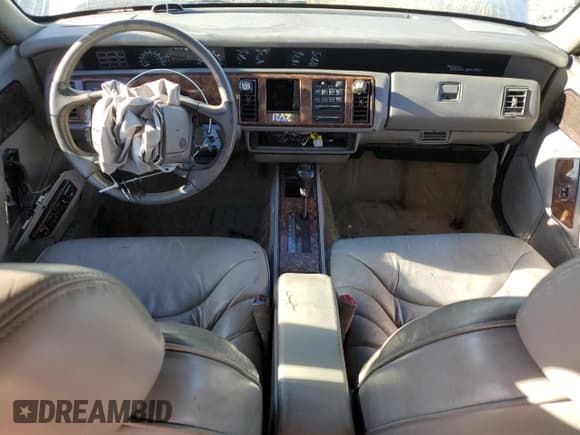 ✅ 1994 Buick Regal Gran Sport • VIN: 2G4WF55L2R1441425 • Lot: 86614905. Listed on Copart with 156,858 mi. Free auction sales archive from the USA and detailed vehicle history report at DreamBid. Image 8.