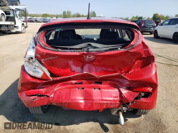 ✅ 2012 Hyundai Accent SE • VIN: KMHCU5AEXCU030897 • Лот: 72200914. Опубликован ранее на Copart с пробегом 107 582 миль. Бесплатный доступ к архиву аукционных продаж из США и подробный отчёт об истории автомобиля на DreamBid. Изображение 6.