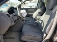 ✅ 2015 Chevrolet Traverse LS • VIN: 1GNKRFKD3FJ174172 • Lot: 86463165. Wystawiony na Copart z przebiegiem 141 068 mil. Bezpłatny archiwum sprzedaży aukcyjnych z USA i szczegółowy raport historii pojazdu na DreamBid. Zdjęcie 7.