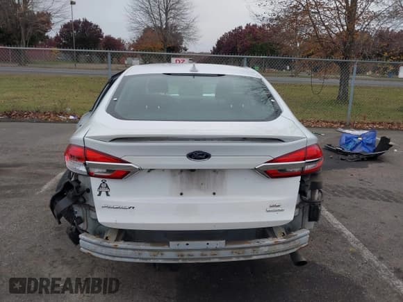 ✅ 2020 Ford Fusion SE • VIN: 3FA6P0HD8LR121625 • Lot: 43602476. Listed on IAAI with 75,925 mi. Free auction sales archive from the USA and detailed vehicle history report at DreamBid. Image 16.