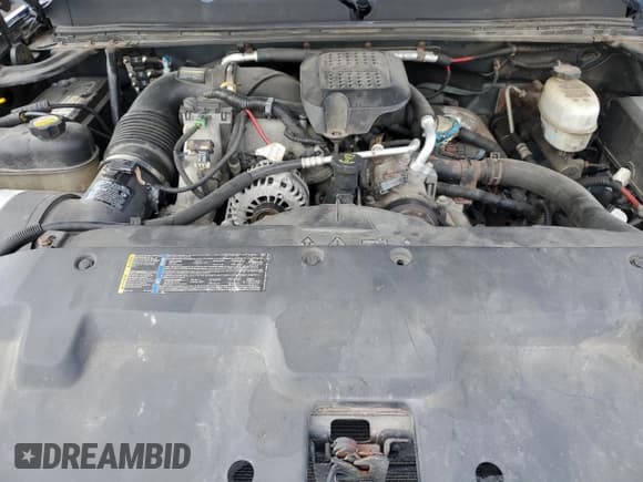 ✅ 2007 Chevrolet Silverado 2500HD 2LT • VIN: 1GCHK29627E571406 • Лот: 85560144. Опубликован ранее на Copart с пробегом 133 064 миль. Бесплатный доступ к архиву аукционных продаж из США и подробный отчёт об истории автомобиля на DreamBid. Изображение 11.