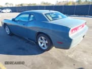 ✅ 2009 Dodge Challenger SE • VIN: 2B3LJ44V39H621072 • Lot: 41030512. Wystawiony na IAAI z przebiegiem 118 417 mil. Bezpłatny archiwum sprzedaży aukcyjnych z USA i szczegółowy raport historii pojazdu na DreamBid. Zdjęcie 3.