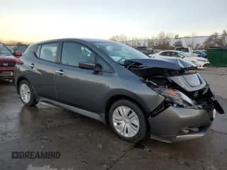 ✅ 2025 Nissan LEAF S • VIN: 1N4AZ1BVXSC562861 • Lot: 80108204. Wystawiony na Copart z przebiegiem 1 204 mil. Bezpłatny archiwum sprzedaży aukcyjnych z USA i szczegółowy raport historii pojazdu na DreamBid. Zdjęcie 4.