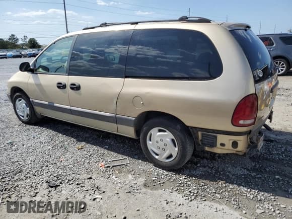 ✅ 1998 Dodge Caravan SE • VIN: 1B4GP44R5WB678134 • Lot: 54435585. Listed on Copart with 114,279 mi. Free auction sales archive from the USA and detailed vehicle history report at DreamBid. Image 2.