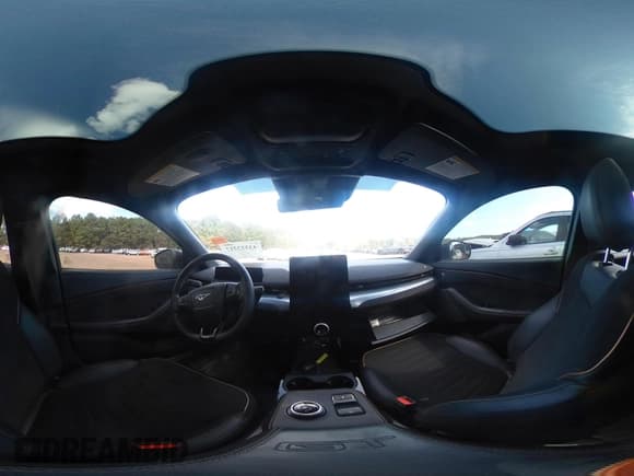 ✅ 2023 Ford Mustang Mach-E GT • VIN: 3FMTK4SE1PMA44678 • Лот: 43323217. Опубликован ранее на IAAI с пробегом 29 463 миль. Бесплатный доступ к архиву аукционных продаж из США и подробный отчёт об истории автомобиля на DreamBid. Изображение 20.