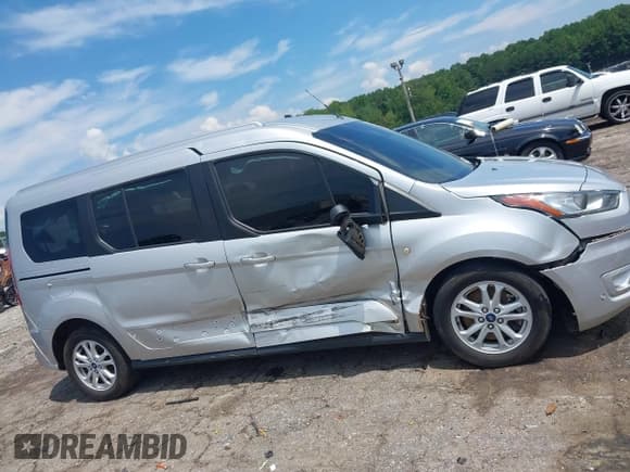 ✅ 2019 Ford Transit Connect XLT • VIN: NM0GE9F20K1424155 • Лот: 42657209. Опубликован ранее на IAAI с пробегом 81 365 миль. Бесплатный доступ к архиву аукционных продаж из США и подробный отчёт об истории автомобиля на DreamBid. Изображение 13.