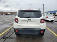 ✅ 2018 Jeep Renegade Latitude • VIN: ZACCJBBB7JPH12179 • Lot: 90022625. Listed on Copart with 57,038 mi. Free auction sales archive from the USA and detailed vehicle history report at DreamBid. Image 6.