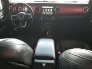 ✅ 2019 Jeep Wrangler Unlimited Rubicon • VIN: 1C4HJXFN2KW681435 • Lot: 51788525. Listed on Copart with 24,718 mi. Free auction sales archive from the USA and detailed vehicle history report at DreamBid. Image 8.