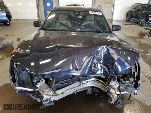 ✅ 2013 Audi A8 3.0L • VIN: WAURGAFD1DN002140 • Lot: 59010105. Listed on Copart with 151,732 mi. Free auction sales archive from the USA and detailed vehicle history report at DreamBid. Image 5.